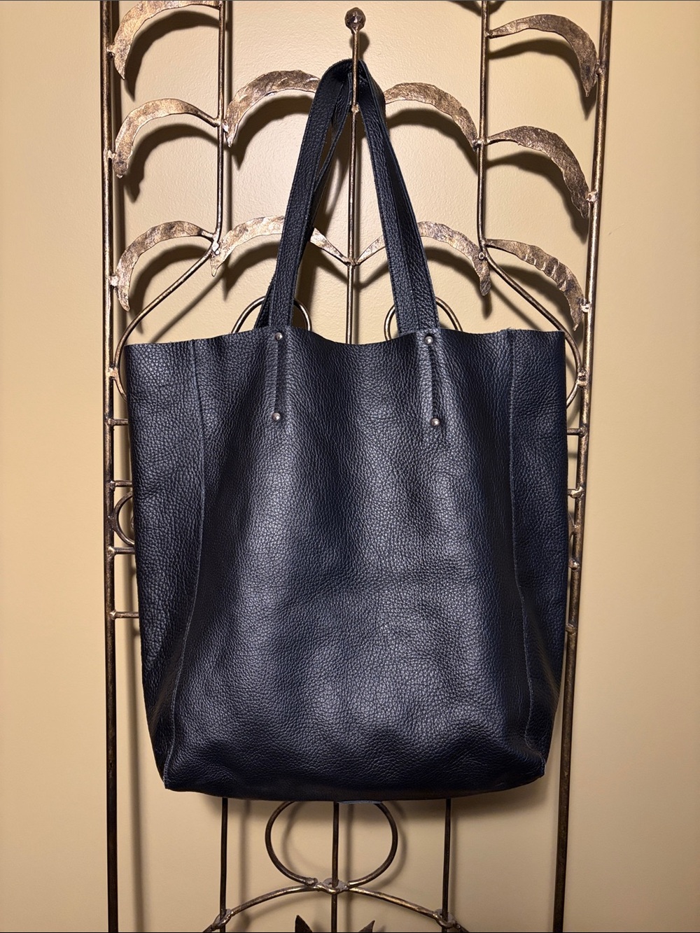 Roots Black Pebbled Leather Tote Bag